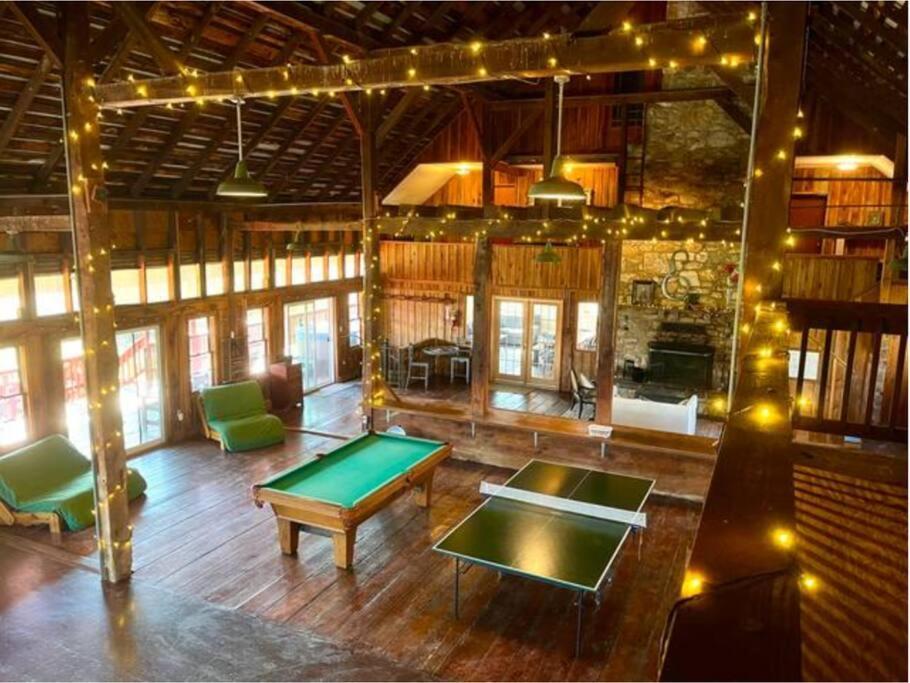 The Barn At Evermore: Riverfront Retreat W/Hot Tub Luray Buitenkant foto